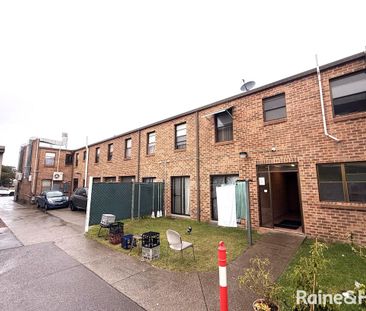 Male Only Boarding House Accommodation - Furnished Single Room - Photo 4