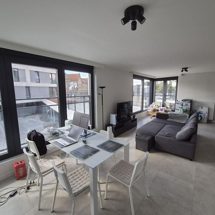 Appartement te huur in Tielt voor € 895 met 2 slaapkamers - Photo 1