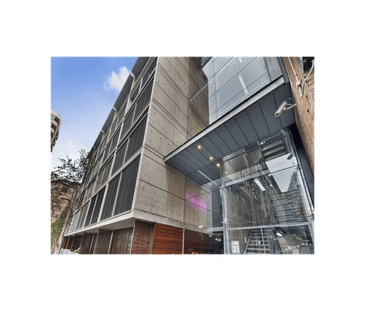 Très chic | An uber cool lifestyle pad within Philippe Starck desig... - Photo 5