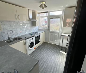 Roycroft Road, Filton - Photo 2