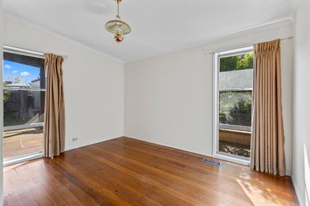 Welcome Home to Comfort and Convenience in Broadmeadows - Photo 4