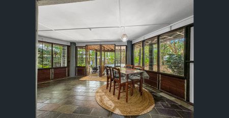 Cute Comfy & Convenient - Photo 5