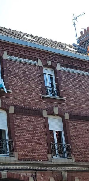 Location appartement 4 pièces - 60m² à Cambrai (59400) - Photo 1