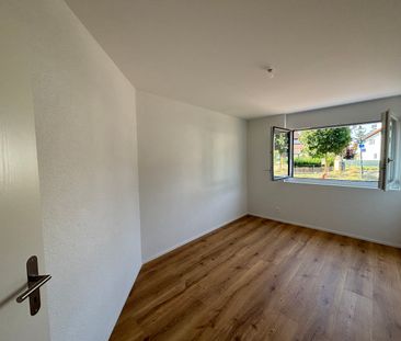 RARE ! MAGNIFIQUE 4 ½ PIECES AU REZ - Grand jardin & terrasse ! - Photo 1