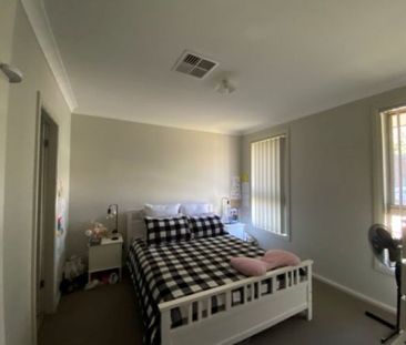 Three Bedroom Home in Great Location! - Photo 2