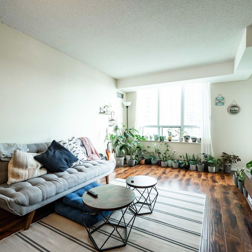 For Lease - 335 Rathburn Road Unit# 1209, Mississauga, Ontario - Photo 1