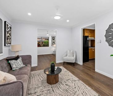 Stylish, Family Home in Wishart & Mansfield School Catchments - Photo 2