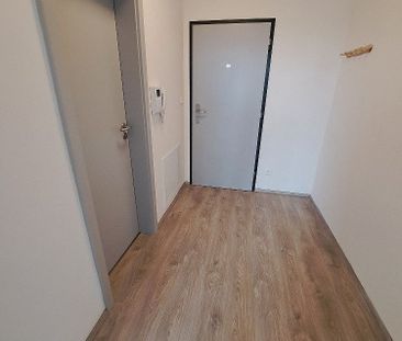 Pronájem bytu 1+kk 37 m² - Photo 1