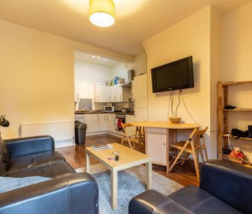 3 bedroom flat to rent - Photo 1