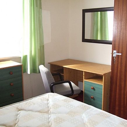 Spacious double room - 3 bed house - 1min walk from Fusehill St Campus - Photo 1