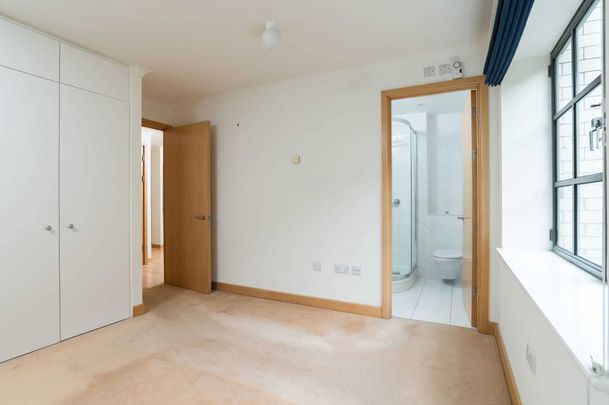 The Tramshed, Walcot - Photo 1