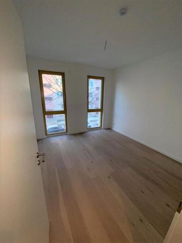 Wunderschöne 4-Zimmer-Wohnung im Neubau mit PARKETT/FuboHeizung und Balkon! - Photo 4