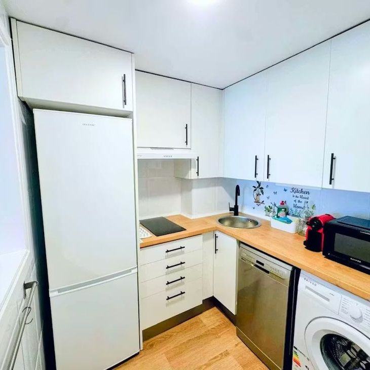 Calle de Campezo, Madrid, Community of Madrid 28022 - Photo 1