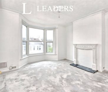 3 bedroom house to rent Hartington Road, SS1 - Photo 2