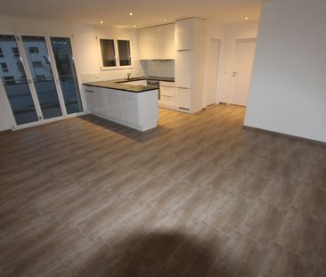 Moderne 4.5 Zi. Wohnungen mit Balkon, eigenem Waschraum und Waschturm - Foto 2