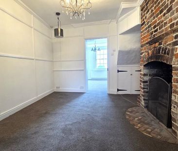 3 bedroom terraced house to rent - Photo 2
