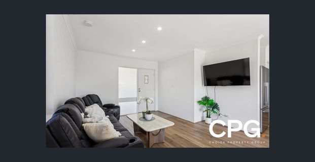 Freshly Renovated 2-Bedroom Unit in Prime Location - Photo 1