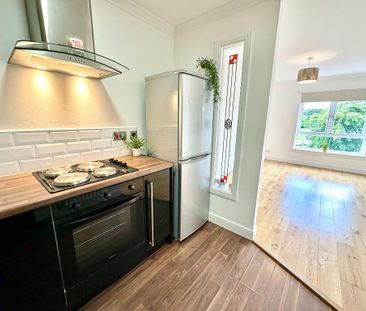 2 bedroom flat to rent - Photo 6