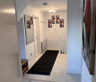 6 bedroom terraced house to rent - Photo 1