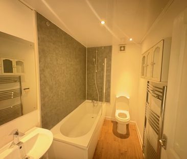 27, Wolseley Road, Preston - Photo 6