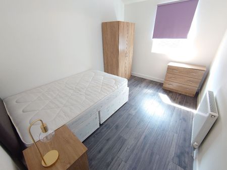 Hannan Road, Liverpool. - Photo 3