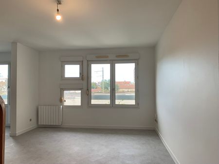 UNIVERSITE – T2 duplex – 46.89 M² - Photo 4