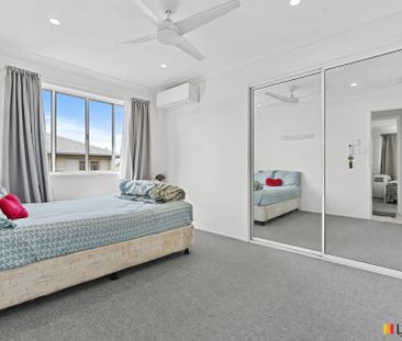 Unit in Central Location! - Photo 2