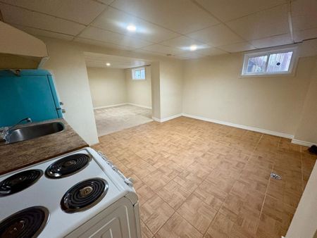 For Lease - 1312 Daimler Road Unit# Bsmt, Mississauga, Ontario - Photo 3