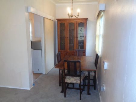 Freshly Painted Two Bedroom Family Home - Photo 3