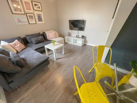 4 bedroom terraced house to rent - Photo 2