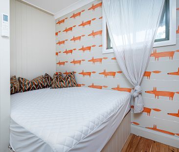 STUNNING COTTAGE WITH INGROUND POOL! - Photo 3