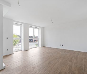 Nieuwbouwappartement met 2 slaapkamers terras en staanplaats - Photo 3