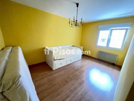 Piso en alquiler en Pumarín - Foto 4