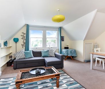 Oakwood Avenue, Beckenham, Kent, BR3 - Photo 1