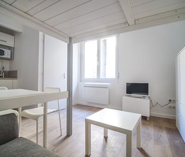 Location Appartement 1 pièce 17m² - Photo 1
