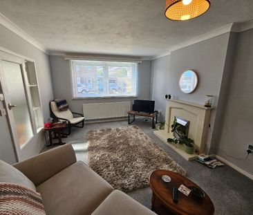 4 bedroom detached house to rent - Photo 6