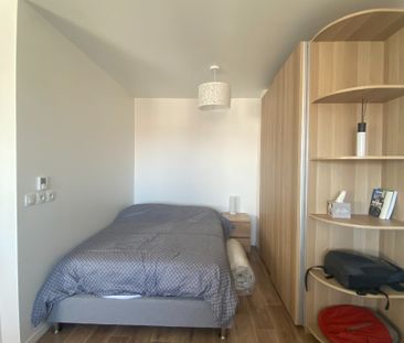 Location Appartement 1 pièce 29m² - Photo 3