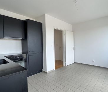 Lichtdurchflutete Attikawohnung mit zwei grossen Dachterrassen - Photo 3