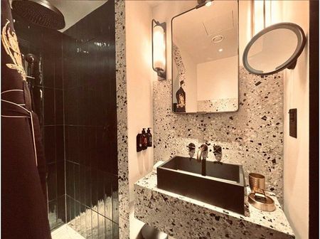 1 bedroom mews to rent - Photo 5