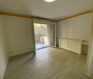 Location Appartement 1 pièce 20m² EVREUX 27000 - Photo 2