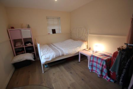 1 bedroom ground floor flat to rent - Photo 5