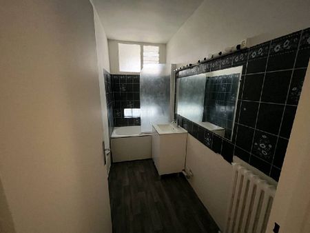 Location Appartement 5 pièces 84m² MEAUX 77100 - Photo 4