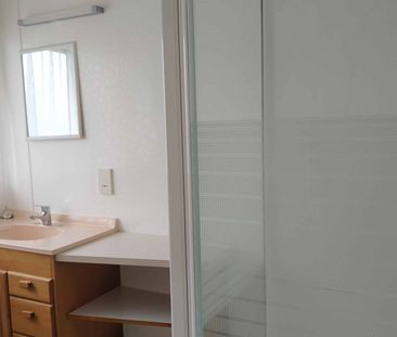 2-BEDROOM IN MACLEANS ZONE - Photo 4