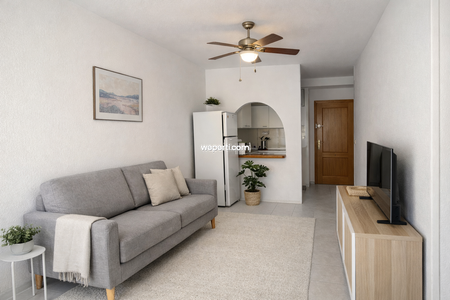 Apartment in Torrevieja, for rent - Photo 4