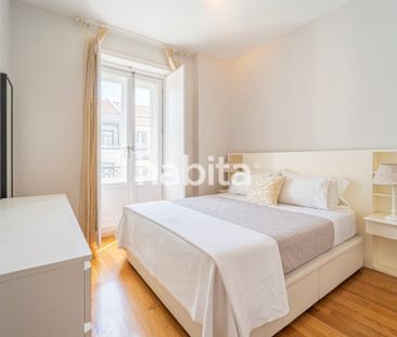 2 room luxury Apartment for rent in Baixa (Santa Justa), Lisbon - Photo 4