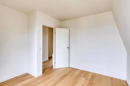 Rental Mansion - Photo 3