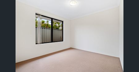 132 Countess Circuit, South Yunderup, WA 6208 - Photo 5