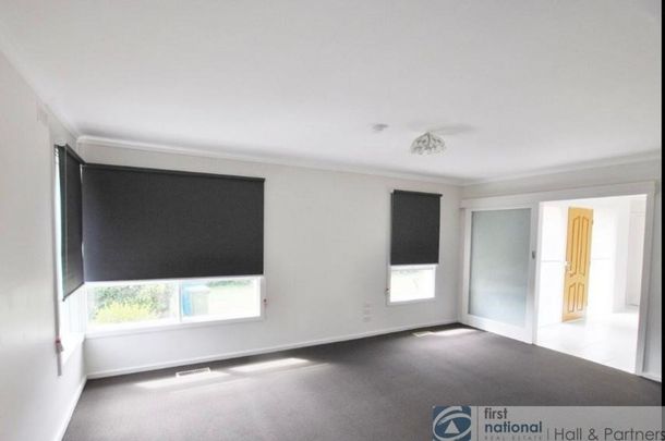 Neat 3 bedroom unit! - Photo 1