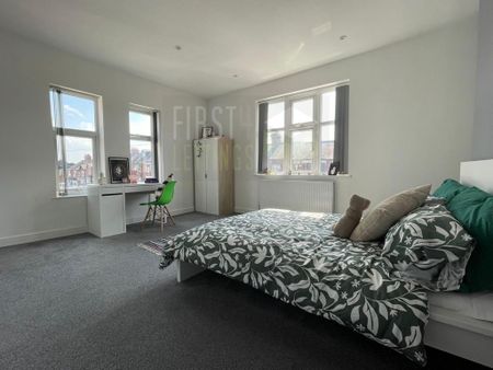 3 bedroom flat to rent - Photo 5