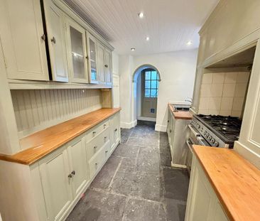 3 bedroom terraced house to rent - Photo 6